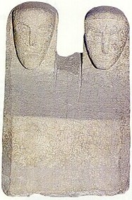 Stele con due teste dal Santuario Malophoros