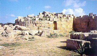 Torrione circolare della fortificazione nord